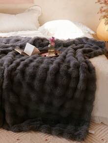 Faux Fur Shaggy Blanket Soft Fluffy Throw For Couch, Cozy Faux Rabbit Fur Bedspread For All Season, Aesthetic Plush White Decor Machine Washable - màu đen - Xem 9
