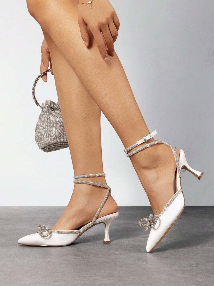 Zapatos de tacón de aguja de tacón de gatito con punta cerrada y tiras de tobillo con strass en forma de lazo para mujer, zapatos de vestir elegantes para boda, fiesta y baile - Blanco - Añade 4