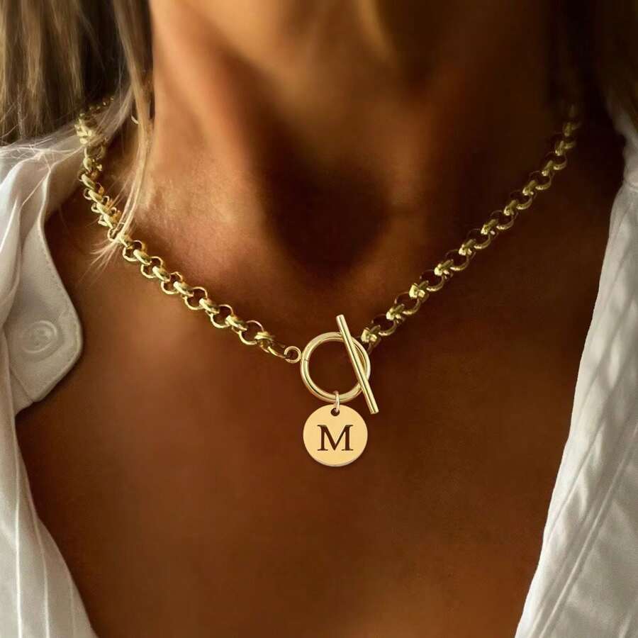 1pc Minimalist Gold Circular Hollow Letter Pendant With T-Clasp And Stainless Steel Chain Necklace, Women - Yellow Gold - View 1