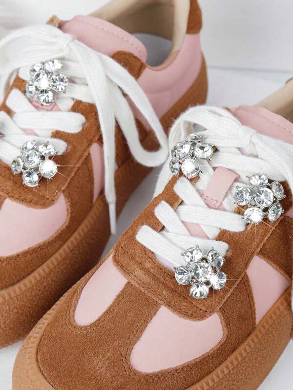 6 pièces de charme de lacet en alliage de cuivre et de zinc plaqué métal brillant avec décoration de diamant, idéal pour décorer tous types de chaussures de sport, baskets et chaussures à lacets