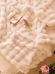 JULY Faux Fur Shaggy Blanket Soft Fluffy Throw For Couch, Cozy Faux Rabbit Fur Bedspread For All Season, Aesthetic Plush White Decor Machine Washable - 白色 - 查看 3