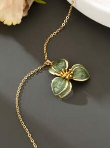 1pc Romantic Dreamy Green Flower Pendant Necklace, Spring/Summer Beach Holiday Style For Women