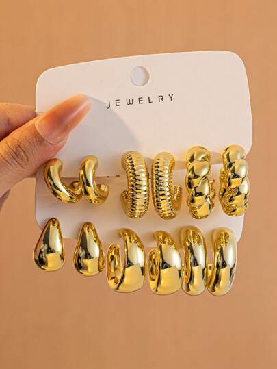 Set de 6 a 12 piezas de aretes de moda con baño de oro color casual y personalizados de CCB