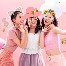 33 pièces de kit de props de cabine photo d'anniversaire pailletée or rose, kit de props photo d'anniversaire drôle et heureux pour femmes avec bâtons, décorations de fête d'anniversaire avec fournitures, Noël
