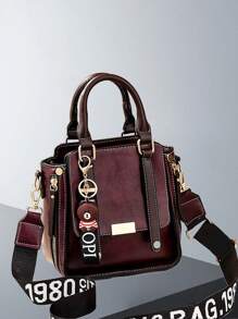 Women's Flap Design Shoulder Bag With Removeable Strap Fashionable Tote Bag Vintage Handbag For Daily Use