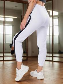 Women's Sports Pants - Yoga, Slim And Flattering, With Buttons At The Ankle And Adjustable Belt