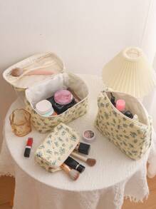 Foam Quilted Makeup Bag,Cute Women's Cosmetic Bag, Flower Aesthetic Print Pattern Cosmetic Pouch Set, Travel Toiletries Organizer Bag Makeup Bags Makeup Organizer Make Up Organizer Makeup Storage