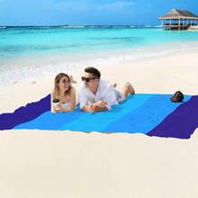 这款79英寸 x 83英寸（200厘米 x 210厘米）的超大号轻便防水防沙尼龙沙滩毯，适合海滩、野餐、旅行、露营等多种场合，是夏季度假的理想之选。