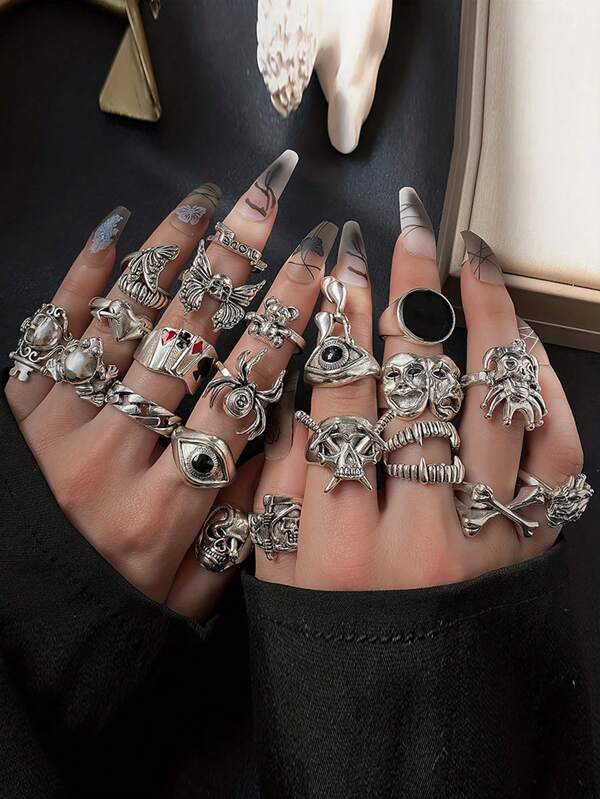 24 bucăți/set Seturi de inele punk gotice de culoare argintie, schelet, păianjen, poker, ochi de joker, inimi, inele pentru bărbați, bijuterii hip hop, cadouri, accesorii zilnice pentru petreceri, bijuterii la modă, cadouri pentru cel mai bun prieten