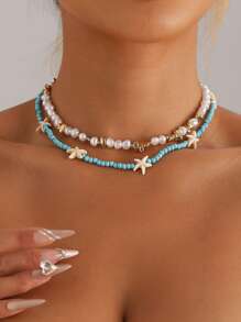 2 件波西米亚风绿松石和贝壳吊坠项链套装，双层串珠锁骨链，适合海滩、派对和日常佩戴，完美的礼物选择