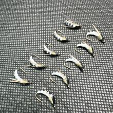 5/10Pcs Fly Fishing Flies Lure Bass Salmon Trout White Moth Nymph Flies Wet Fly Fishing Artificial Feather Bait Fishing Flies 3 Sizes