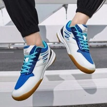 Vogue Beast Island 正品男女款羽毛球鞋，轻便、透气、防滑、耐磨、超轻，适合户外运动、跑步、学生和比赛训练，情侣款设计