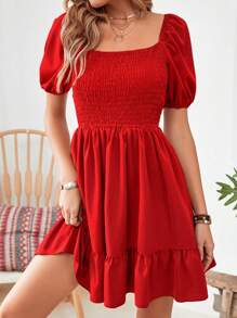 Vestido corto con cuello cuadrado, mangas abullonadas y volante en el bajo para vacaciones y playa para mujeres - Rojo - Ver 1