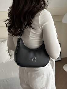 女士新款时尚纯色单肩包，金属蝴蝶结装饰新月包，休闲腋下包，街头风，适合年轻女孩购物、工作、通勤、日常使用 - 黑色 - 查看 3