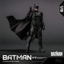 Hasbro DC Figure Series, DC Multiverse  1:9 The (Filme) 2022 Novo  Figura de Ação com Acessórios, Estatueta Decorativa para Festa de Halloween e Natal