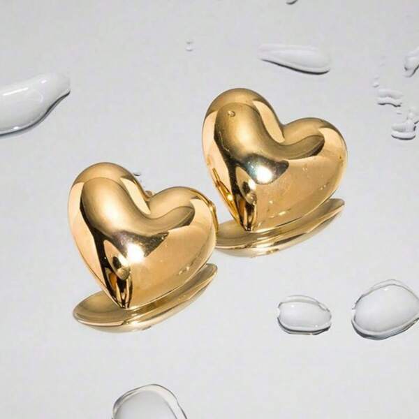Fashionable High-End Stainless Steel Shiny Plump Heart Shape Earrings For Women
