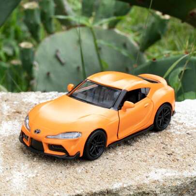 Simulation 1:36 Alloy Supra Sports Car Model Children's Toy Car Accessories Can Open , Collect Gifts, Birthday Gifts