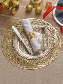 1/4/6pcs PVC Lantern Pattern Placemat, Holiday Party Dining Heat Insulation Perforated Tableware Mat, Table Decor - Gold - View 5
