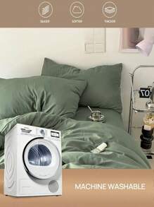 3pcs Green Soft & Comfortable Bedding Set (1 Duvet Cover + 2 Pillowcases), Suitable For Bedroom And Guest Room