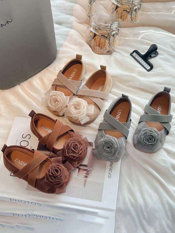 1 par de zapatos planos con estampado floral, lindos y adorables, para niñas. Zapatos casuales, suaves y versátiles.