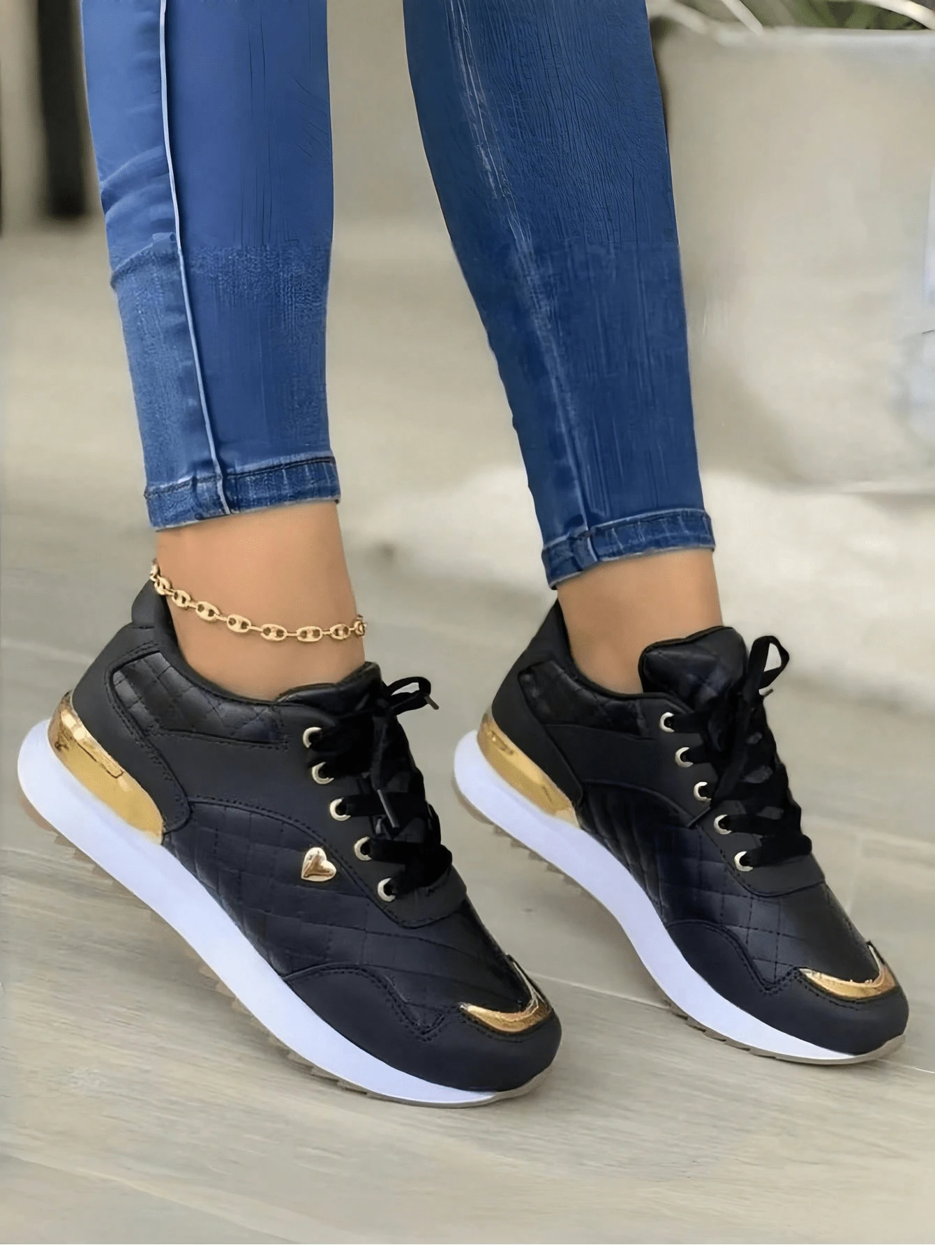 Fall/Winter 2024 Women's Lightweight Casual Sports Sneakers
