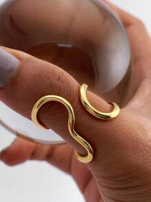 不锈钢金色戒指男女通用 2024 年不褪色流行派对个性夸张饰品珠宝礼品、女士日常派对配饰、时尚珠宝、最佳朋友礼物 - 彩色 - 查看 1