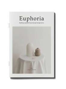 Minimalist English Magazine Shooting Backdrop, Live Streaming Photo Props, Street Style, Sample House, Homestay Decor Item, Decorate Coffee Table, Bookshelf, Display - Fashion Magazine, Books, Home Decor, Plant Pattern Design For Household Use
