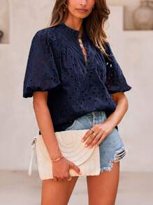 Women's Summer Top Fashion Casual Lantern Short Sleeve V-Neck Button Hollow-Out Lace Embroidery Shirt - Màu xanh hải quân - Xem 3