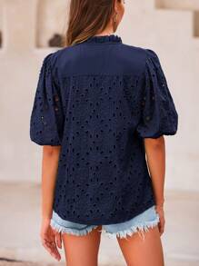 Women's Summer Top Fashion Casual Lantern Short Sleeve V-Neck Button Hollow-Out Lace Embroidery Shirt - Màu xanh hải quân - Xem 2