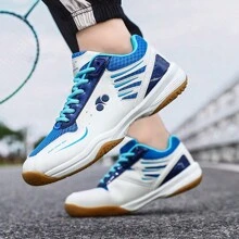 Vogue Beast Island 正品男女款羽毛球鞋，轻便、透气、防滑、耐磨、超轻，适合户外运动、跑步、学生和比赛训练，情侣款设计