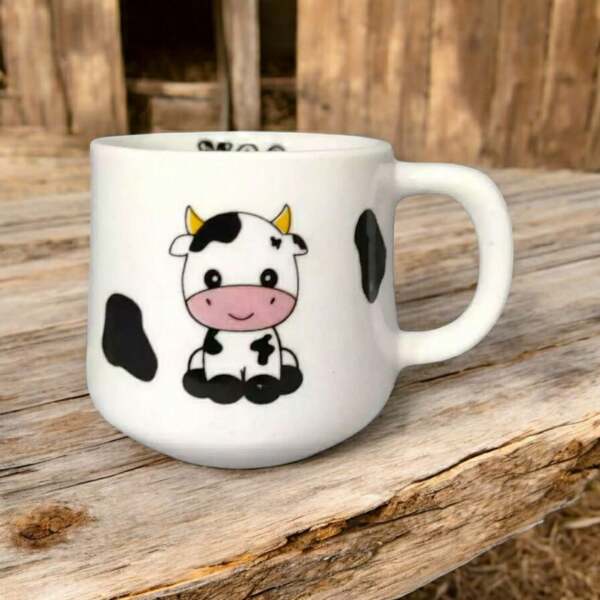 xicara para cafe Vaquinha Pequena com Vaca dentro de Porcelana