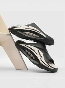 New Women Casual Sandals, Non-Slip Soft Sole Beach Slippers - Black and White - View 2