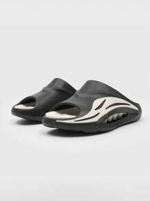 New Women Casual Sandals, Non-Slip Soft Sole Beach Slippers - Black and White - View 3