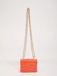 A New Fashionable Mini Square Bag For Fall And Winter Season, Hardware Bow Decoration, Flap Opening, Metal Double Chain, Small Capacity Lightweight Minimalist Crossbody Bag. Suitable For Women's Daily Life Leisure And Student Use Coin Purse