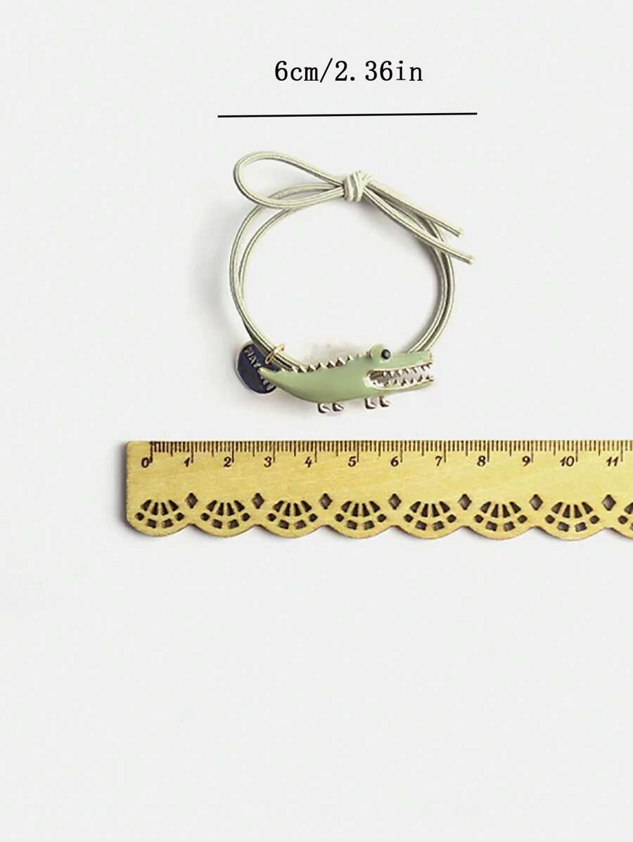 A Casual Casual Street Cute Crocodile Hair Ring For Sweet Women To Tie A Casual Casual Street Cute Crocodile Hair Ring For Sweet Women To Tie