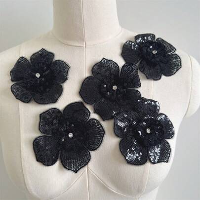 5 قطع من الزهور المنسوجة ثلاثية الأبعاد المزينة بالخرز للخياطة لتزيين الملابس والأحذية والقبعات