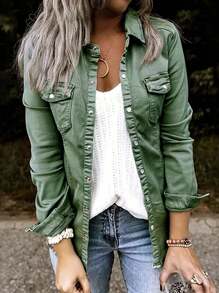 Camisa vaquera clásica de manga larga en verde militar para mujer con detalles de bolsillo y botón frontal, ideal para un look casual y cómodo en la temporada de otoño - Verde militar - Ver 4