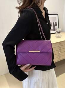 Nova bolsa de ombro feminina bordada com linhas de prensagem em grade rômbica, corrente, grande capacidade, bolsa transversal simples e elegante para deslocamento diário