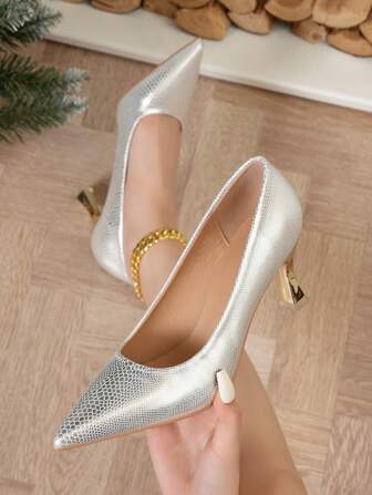 New Stylish Women High Heel Shoes, Sexy Nightclub Casual One-Piece High Heel Pumps, Low Vamp Thin Heel Ladies Spring/Autumn Heels