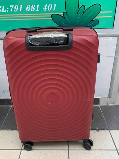 20-calowa walizka podróżna z cichymi, wielokierunkowymi kółkami