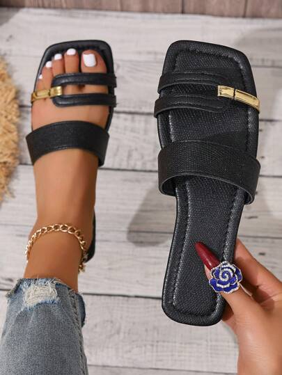 女士夏季新款一脚蹬方头平底防滑金色条纹镂空露趾黑色拖鞋，适合搭配连衣裙、紧身裤、休闲裤、短裤和裙子。蛇皮纹理一脚蹬女士拖鞋适合春夏秋季、情人节、母亲节、节日派对、时尚休闲、优雅、简约、浪漫、可爱、度假、旅行、日常搭配、沙滩鞋、女士时尚平底凉鞋