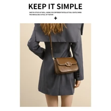 High-End Small Square Bag Women's Bag New Lock Fashionable And Simple Commuter Shoulder Messenger Bag