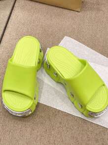 New Summer Original Versatile Women Strap Slides Fashion Platform Non-Slip Personalized Rivet Design Ladies Flat Sandals - Green - View 5