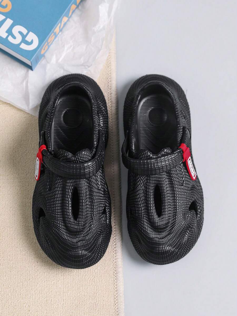 New Fashion Perforated Slides For Men, Solid Color Anti-Slip Outdoor Sandals