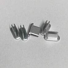 2 件装金属 Type C 手机防尘塞套装 USB C 口铝合金防尘塞兼容 Iphone 16 15 Pro Max Mini Plus Ipad Apple Airpods 通用 Type-C 防尘塞