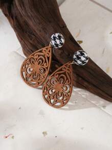 1 Pair Vintage Boho Style Wooden Carved Water Drop Pendant Earrings, Suitable For Daily Wear And Gatherings