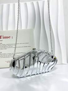 1pc Metallic Striped Shiny Acrylic Clutch Bag With Lock Closure And Chain Strap, Suitable For Formal Events And Galas - Silver - View 1