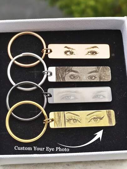 1 Piece Of Personalized Create Your Own Unique Custom Keychain With Custom Images, Stylish Style Eye Image Keychain, Stainless Steel Laser Engraved Photo Keychain Can Customize Pictures, Personalized Engraved Men's Keychain, Female Eye Image Keychain Charm, Customized Couple Photo Keychain,Practical Gift