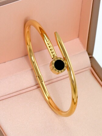 1 件 18K 镀金不锈钢罗马数字钉子手链，适合女士日常佩戴，不易褪色，欧美风格个性化罗马字符设计，钛钢手镯，女士黄金首饰。