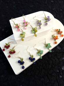 Juego de joyas artesanales con piedras naturales con diseño floral - Incluyendo pendientes, pulsera y collar para mujeres - Pendientes pulsera collar con piedras de color arándano - Ver 10
